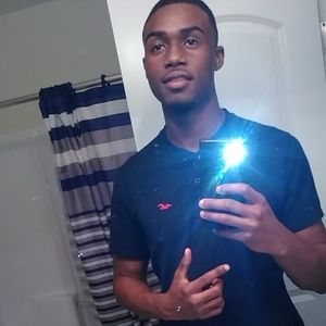 Meet your Posher, Malikee